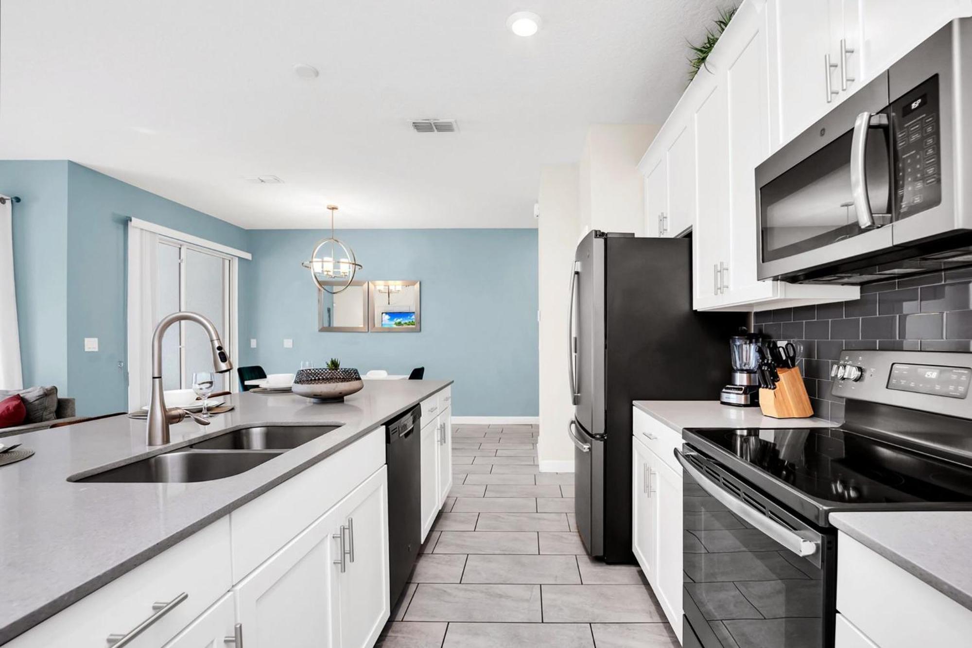 Family - 4br Near - Private Pool, Bbq! Holiday home Kissimmee